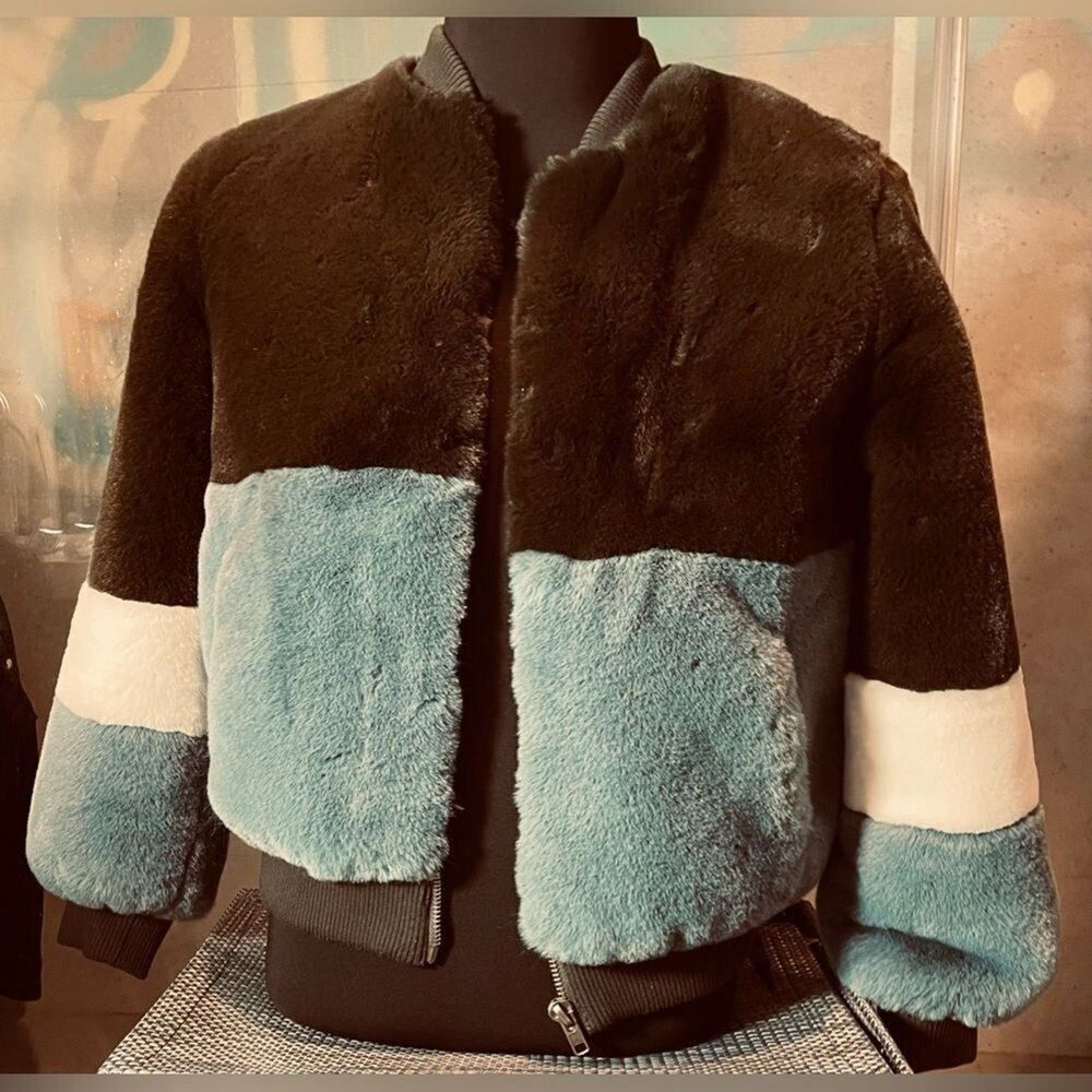 Apparis Faux Fur Coat - Blue White - size Medium